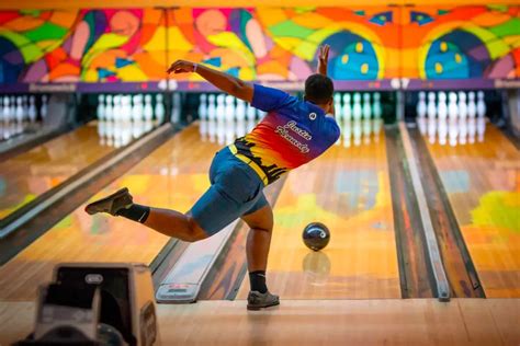 6 Pilihan Tempat Bowling di Jakarta, Dijamin Seru Banget!.